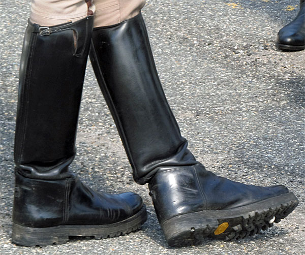 Хромовые сапоги: всё ли мы знаем о своей любимой тёплой обуви 📃 Большаяподборка фотографий. Модные советы