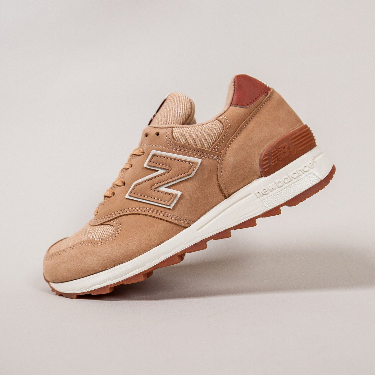 New balance женские модели