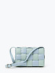 Плетенная сумочка кросс-боди из светло-голубой и голубой кожи  BE NICE