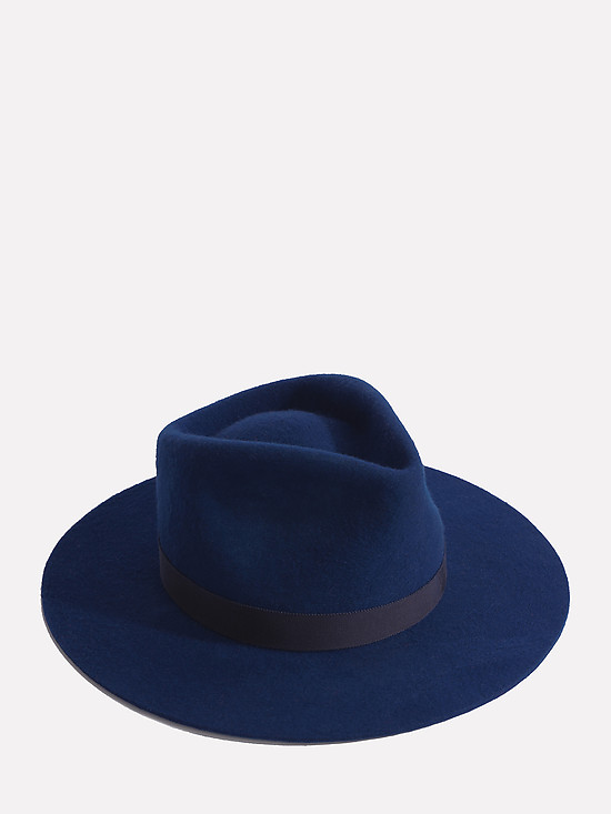 Шерстяная шляпа-федора ручной работы в синем цвете  Danieldoshe