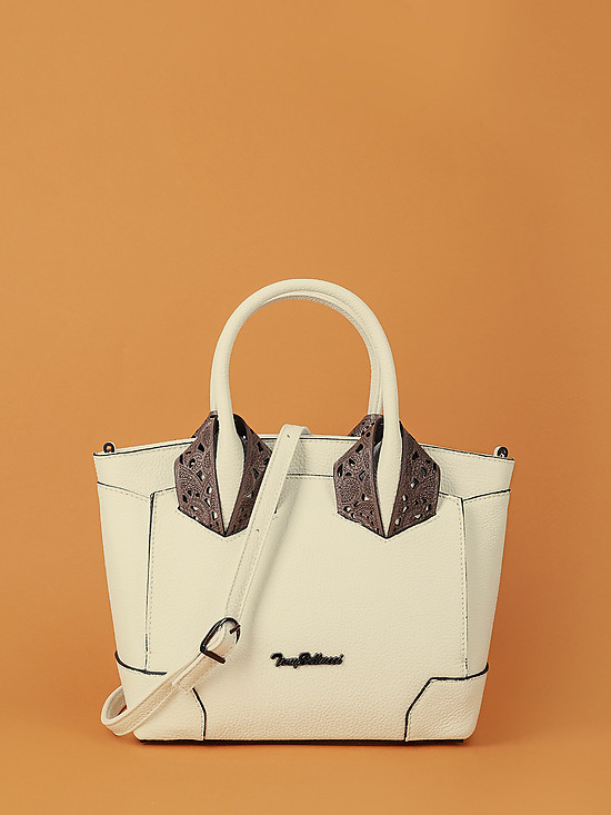 Светло-бежевая кожаная сумка-тоут с резным декором  A.Bellucci