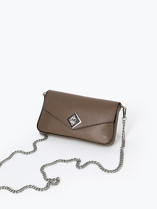 Темно-коричневая кожаная сумочка клатч с дополнительным ремешком-цепочкой  BE NICE