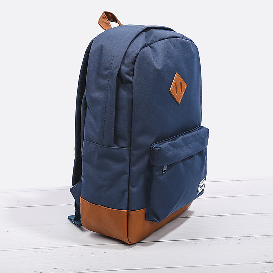 Рюкзак с отделением для ноутбука в синем цвете с коричневыми вставками  Herschel