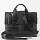 Мужская сумка-портфель из кожи с тиснением под крокодила черного цвета  Bond