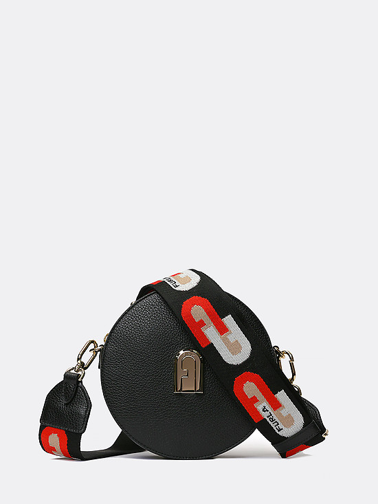 Круглая кожаная сумочка кросс-боди SLEEK черного цвета  Furla