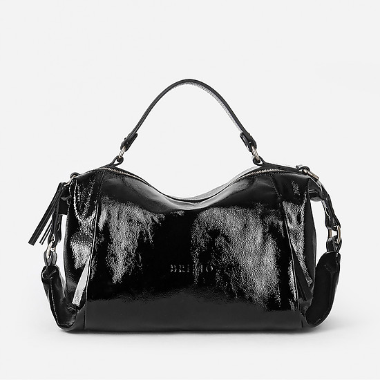 Лаковая сумка-багет из мягкой кожи в черном цвете  Brissio