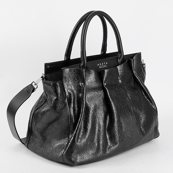 Черная сумка из мягкой металлизированной драпированной кожи  Agata