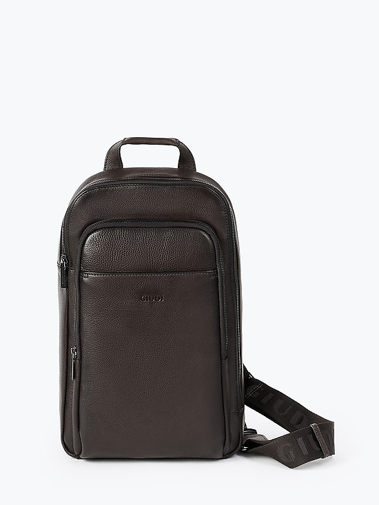 Мужской рюкзак-слинг на одно плечо из темно-коричневой кожи  Giudi