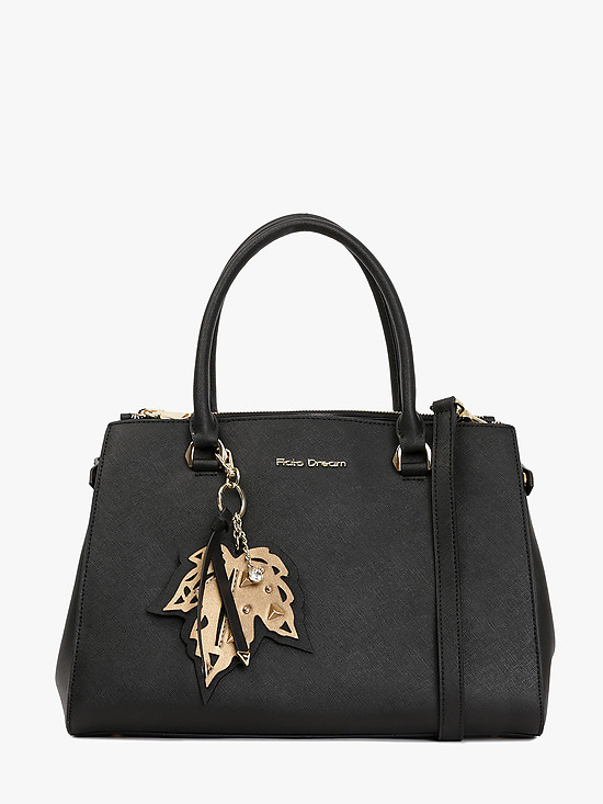 Черная сумка-тоут из плотной сафьяновой кожи с красивым брелоком  Fiato Dream