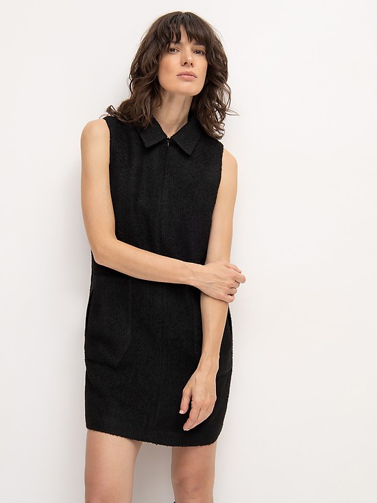 Короткое черное твидовое платье без рукавов  EMKA