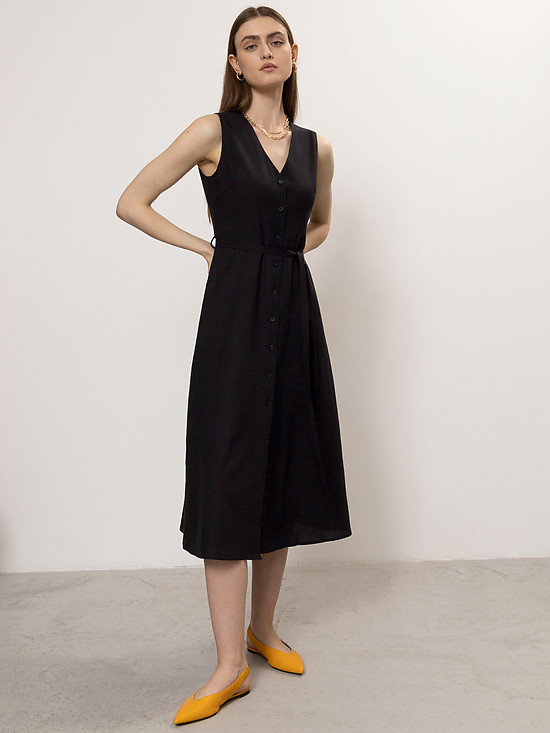 Черное платье-рубашка без рукавов  EMKA