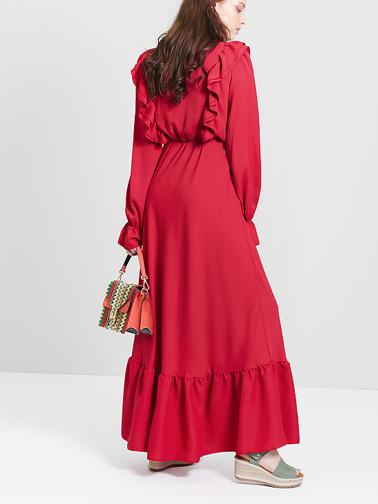 Красное макси платье с воланами и оборками  Beribegi