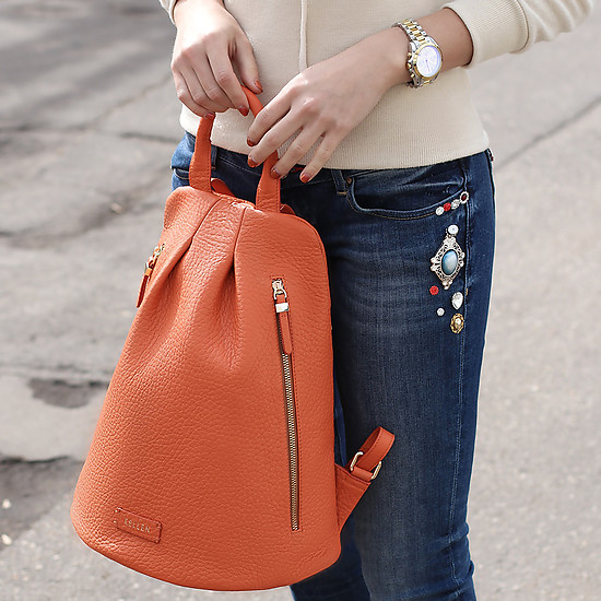 Дизайнерский рюкзак из натуральной кожи в ярком оранжевом цвете  KELLEN