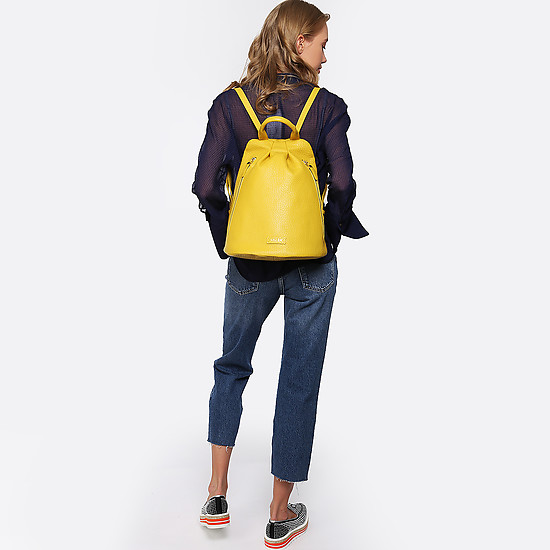 Дизайнерский рюкзак из натуральной кожи в солнечном желтом цвее  KELLEN