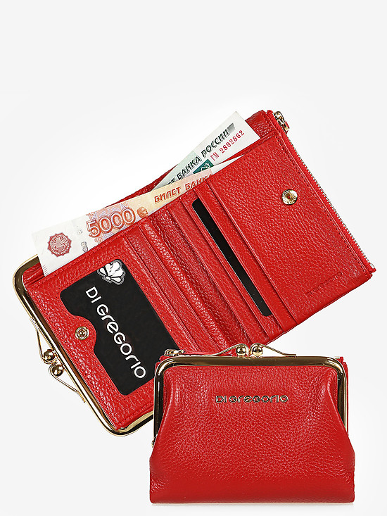 Небольшой красный бумажник в ретро стиле  Di Gregorio