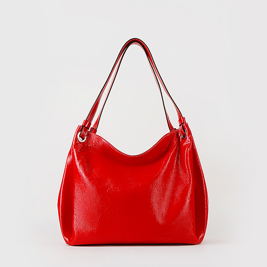 Красная мягкая лаковая сумка на плечо  Arcadia