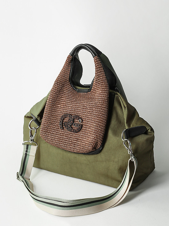 Оливковая текстильная сумка-трансформер из с отстегивающимися карманами из соломки и кожи  Roberta Gandolfi