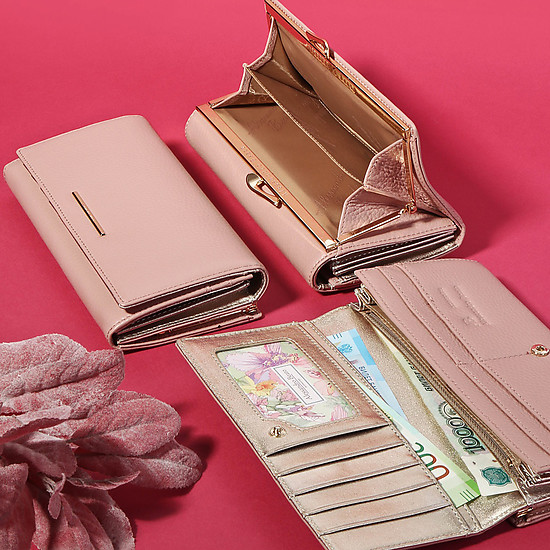 Классический бумажник из натуральной кожи в светло-розовом цвете  Alessandro Beato