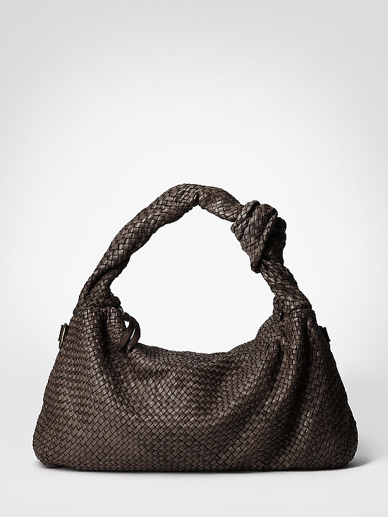 Плетеная коричневая сумка-хобо из мягкой кожи с винтажным эффектом  BE NICE
