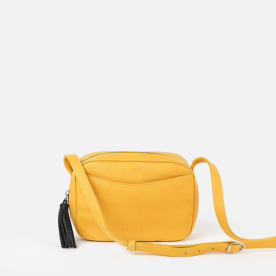 Желтая кожаная сумочка-кросс-боди с контрастной кисточкой  Richet
