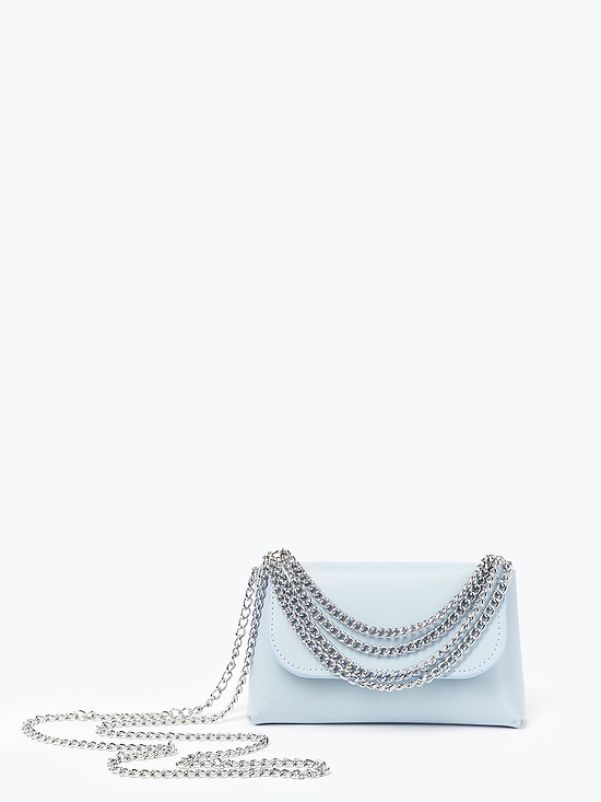 Светло-голубая сумочка бельтбэг из экокожи с декоративными цепочками  Alex Max