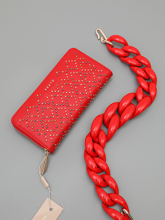 Горизонтальный кошелек на молнии из красной шагреневой кожи декорированная кнопками  Alessandro Beato