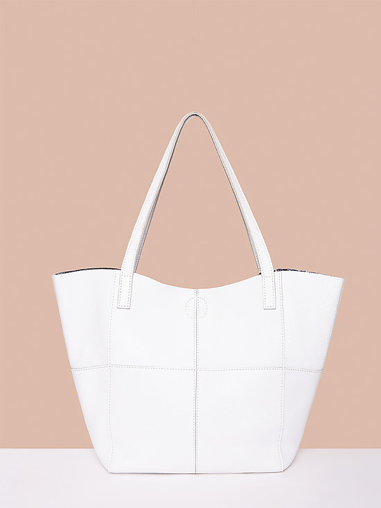 Белая сумка-шоппер из мягкой кожи с серебристым интерьером  Deboro