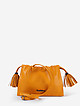 Горчично-желтая кожаная сумочка кросс-боди а-ля кисет на завязках с кисточками  Tony Bellucci