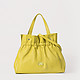 Мягкая сумка-тоут из драпированной кожи лимонного оттенка  Marina Creazioni
