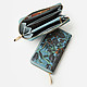 Горизонтальный бумажник из голубой кожи объемным тиснением - букле  Alessandro Beato