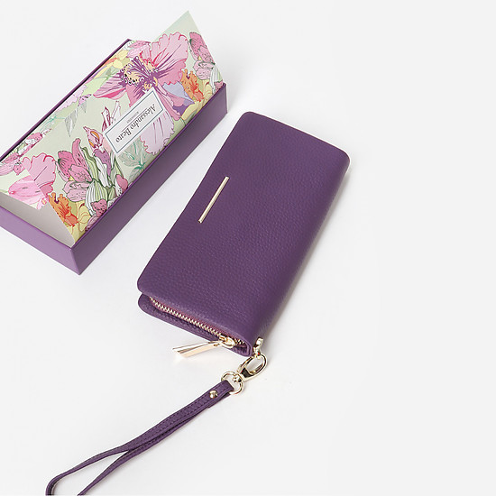 Фиолетовый кожаный кошелек-клатч на молнии  Alessandro Beato