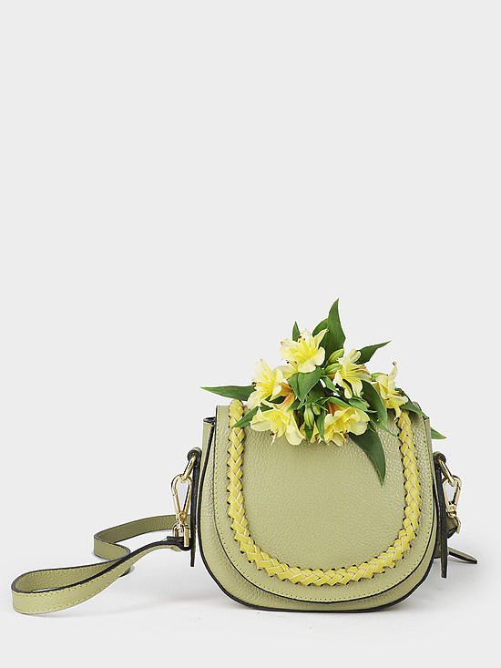 Оливковая кожаная сумочка кросс-боди с плетеным декором и съемным ремешком  BE NICE