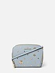 Голубая сумочка кросс-боди из стеганой сафьяновой кожи с брошками и искусственным жемчугом  Alessandro Beato