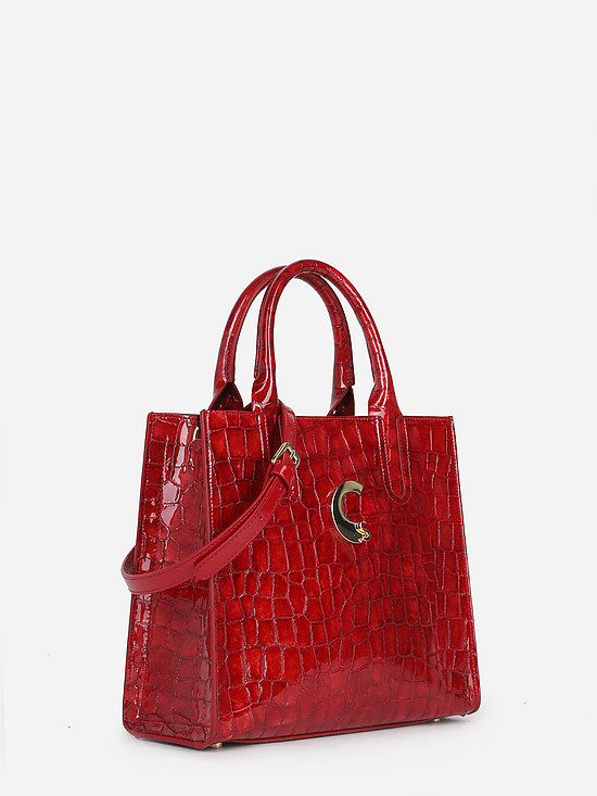 Красная сумка-тоут из лаковой кожи под крокодила с тремя отделами  Carlo Salvatelli