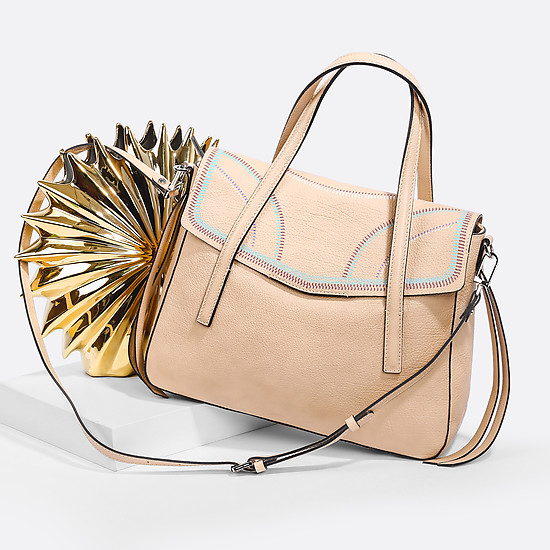 Бежевая сумочка из натуральной кожи с узором в эклектичном стиле  Gianni Chiarini