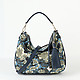 Мягкая сумка-хобо из кожи в сине-бежевых тонах с объемным цветочным тиснением - букле  Alessandro Beato