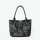 Черная сумка-тоут из мягкой кожи с объемным цветочным тиснением и принтом  Alessandro Beato