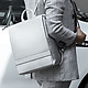 Светлый рюкзак с серебристыми вставками  Innue