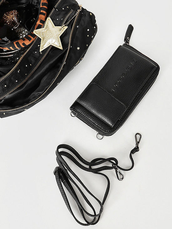 Черная кожаная сумочка-кошелек с ремешком на шею  Di Gregorio