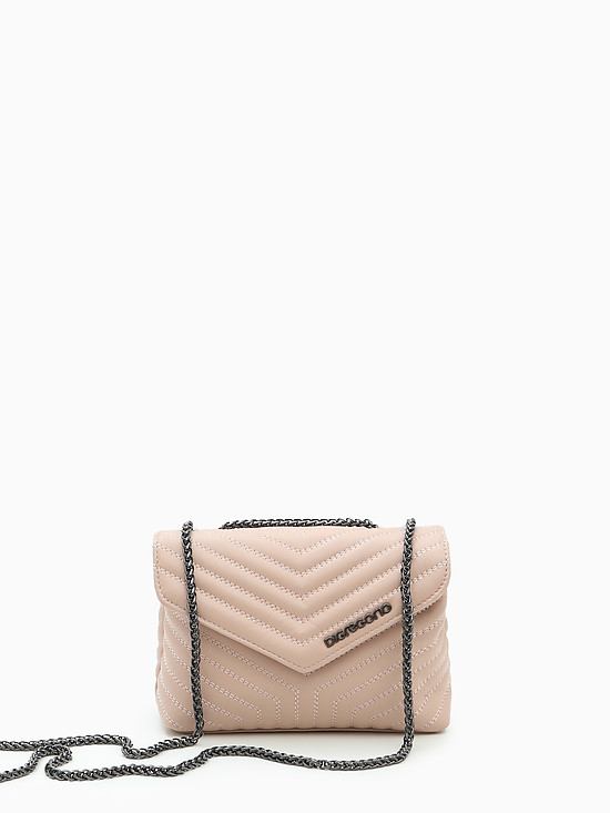 Пудрово-розовая сумочка кросс-боди - конверт из стеганой кожи  Di Gregorio