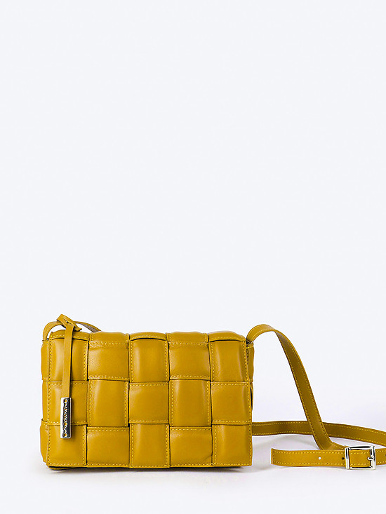 Желтая сумка кросс-боди из мягкой плетеной кожи  Di Gregorio
