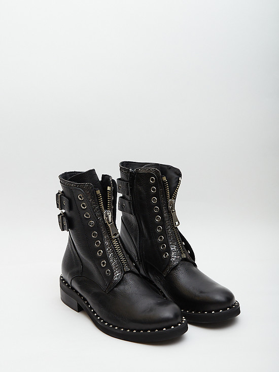 Черные кожаные ботинки с ремешками  Officine 28