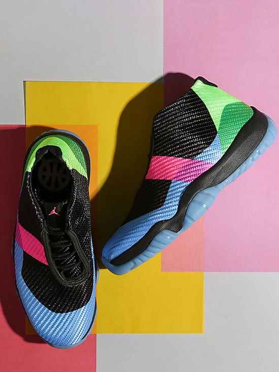 Женские кроссовки JORDAN FUTURE Q54  Nike
