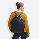 Вместительный рюкзак из натуральной кожи в синем цвете с черной фурнитурой  Lombardi