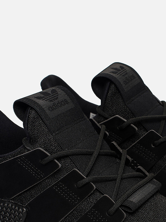 Кроссовки Adidas B37453 black