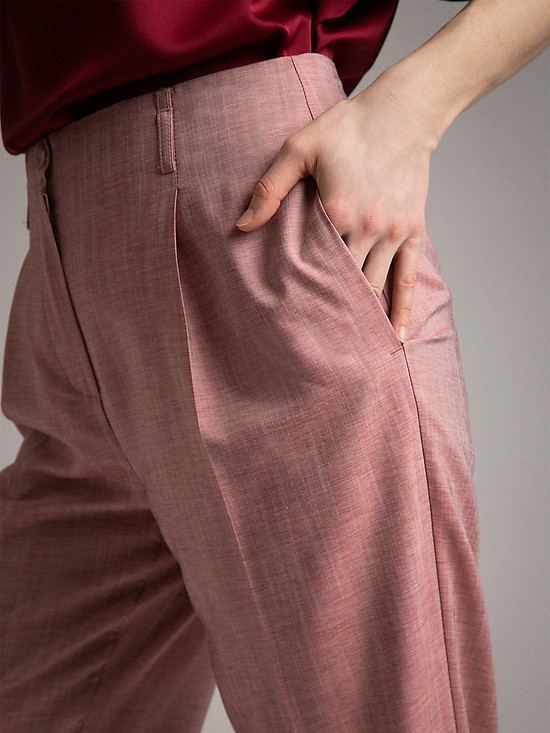 Зауженные брюки в красном оттенке  EMKA