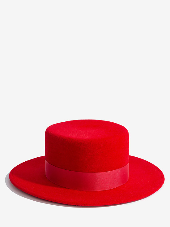 Шляпа-канотье из натуральной шерсти в красном цвете  Danieldoshe