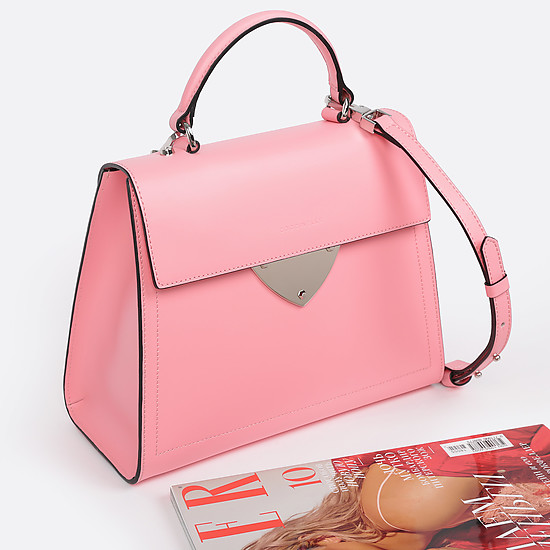Розовая сумка-трапеция из гладкой кожи b14  Coccinelle