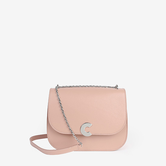 Пудрово-розовая кожаная сумка на плечо с ремешком на цепочке Craquante  Coccinelle