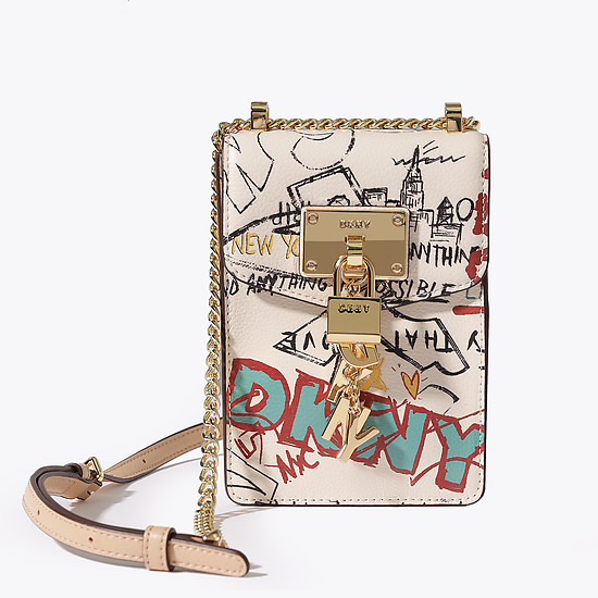 Кремовая маленькая сумочка Elissa из натуральной кожи с принтом и брелоком  DKNY
